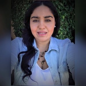 Meet your Posher, Lucy